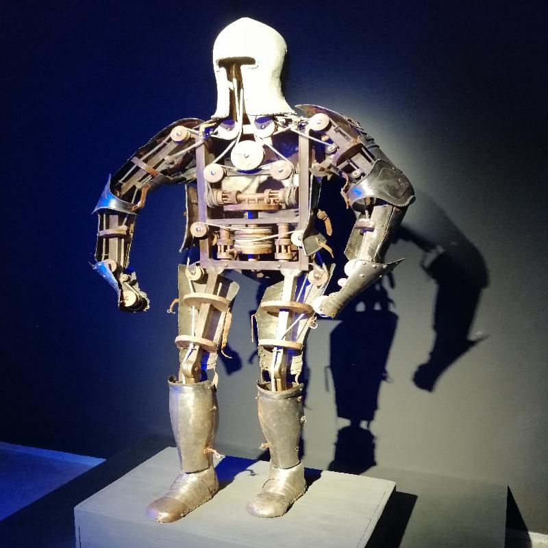 Robot inventé par Léonard de Vinci